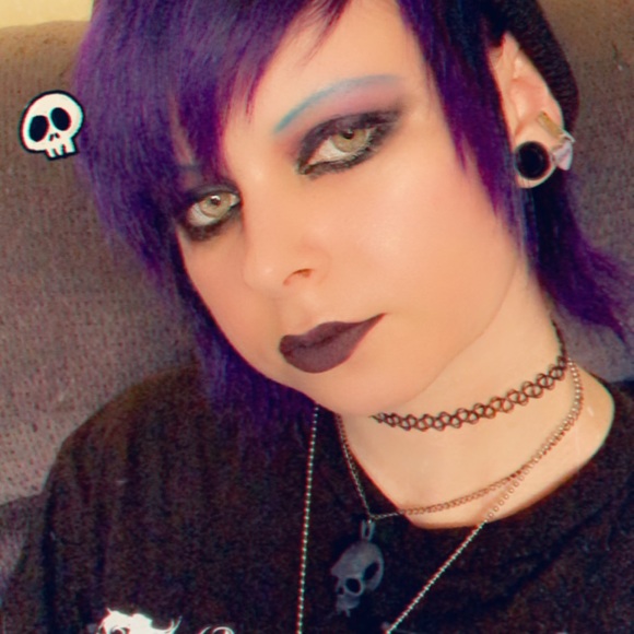 Meet your Posher, Julie - Picture 5 of 11